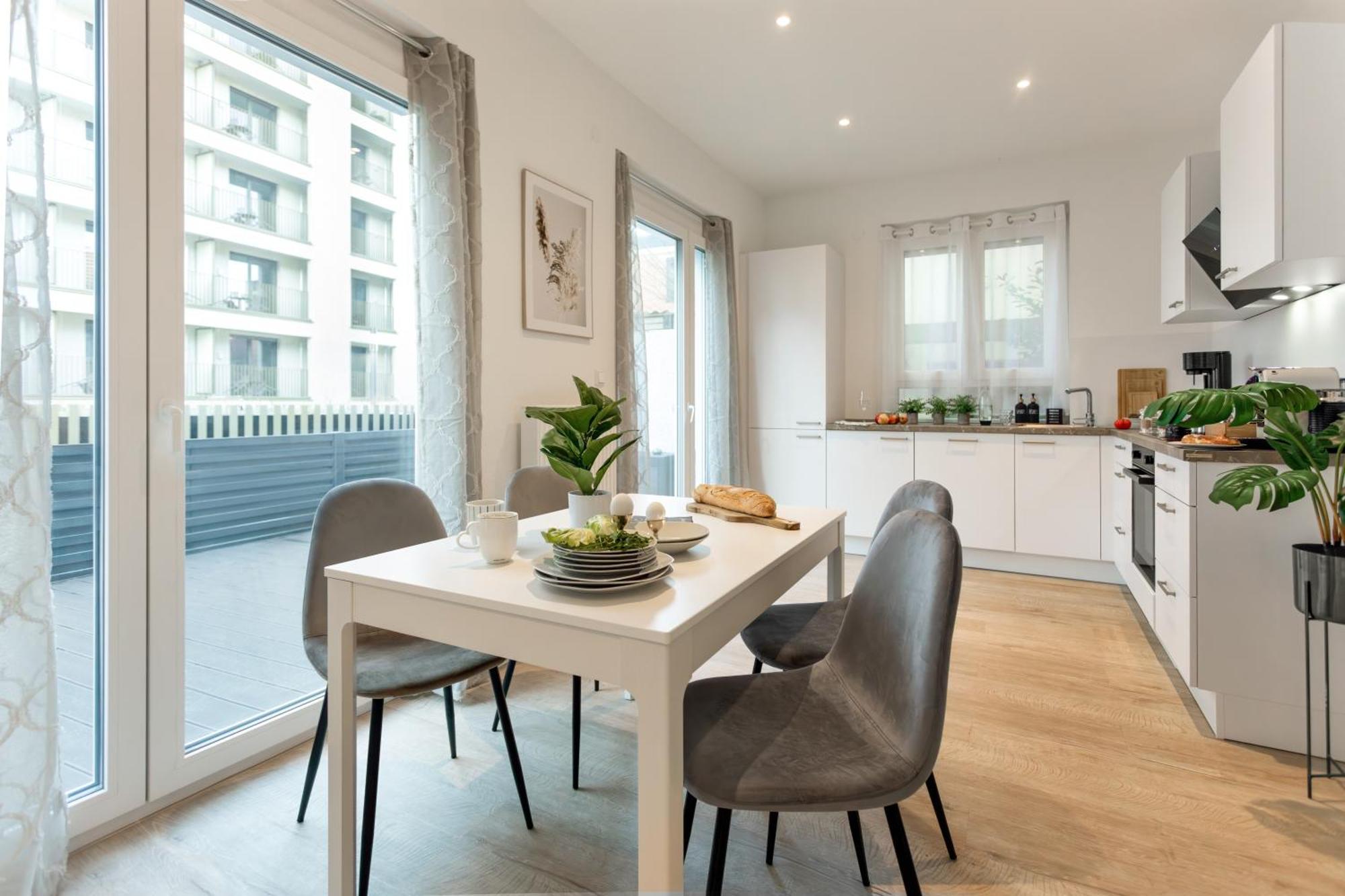 Rosenberg-Suites - Zentral, Stellplatz, Grosse Terasse, Business & Privat Heilbronn Dış mekan fotoğraf